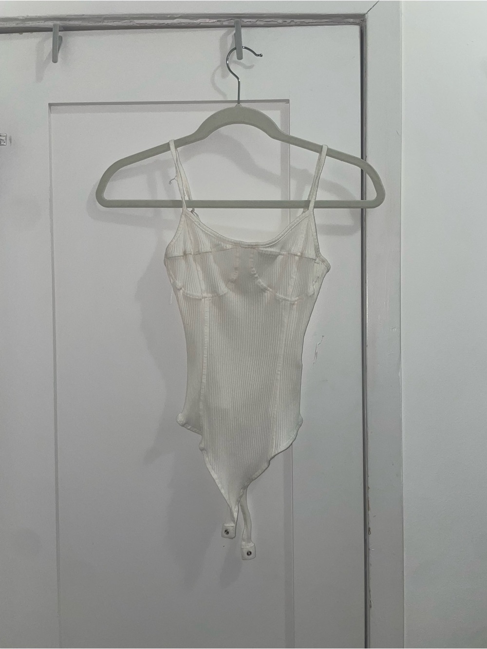 Le Lis Ribbed Lace-Trim Bodysuit - Cream